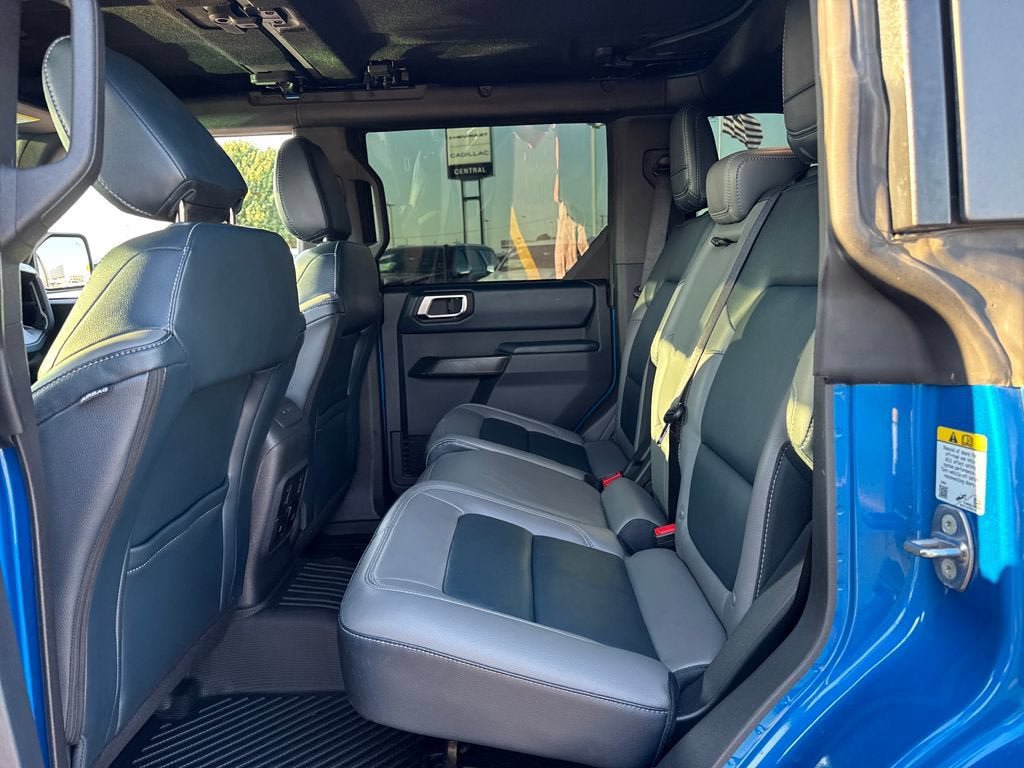 Used 2024 Ford Bronco Outer Banks AWD/4WD image 13