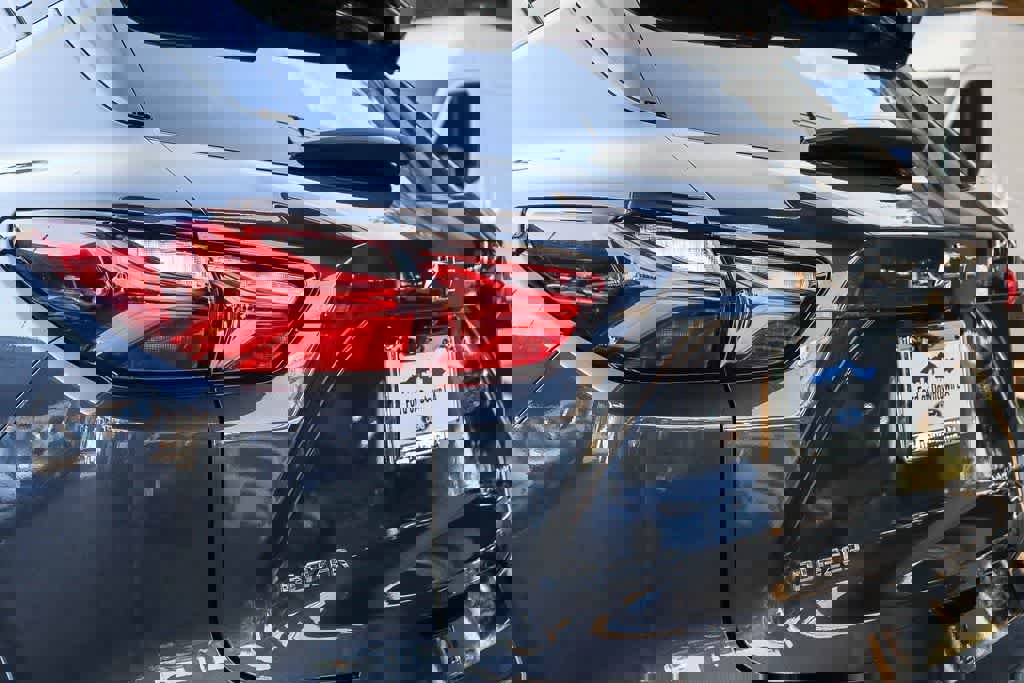 Used 2022 Chevrolet Blazer Premier w/ LPO, Sport Package image 9