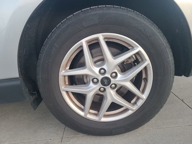 Used 2024 Ford Edge SEL image 11