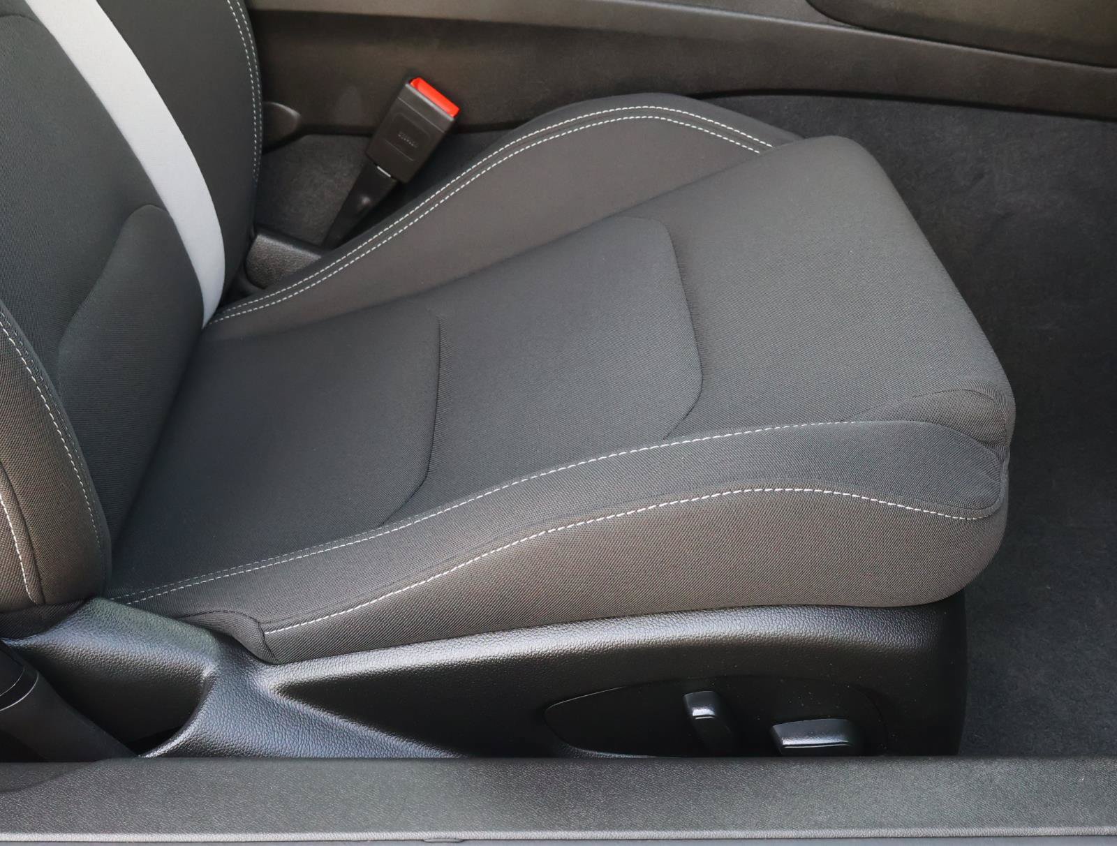 Used 2023 Chevrolet Camaro SS RWD image 15