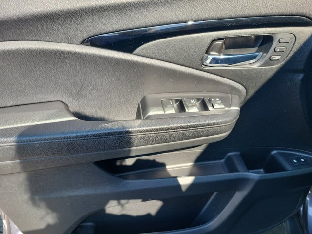 Used 2021 Honda Passport Touring image 27
