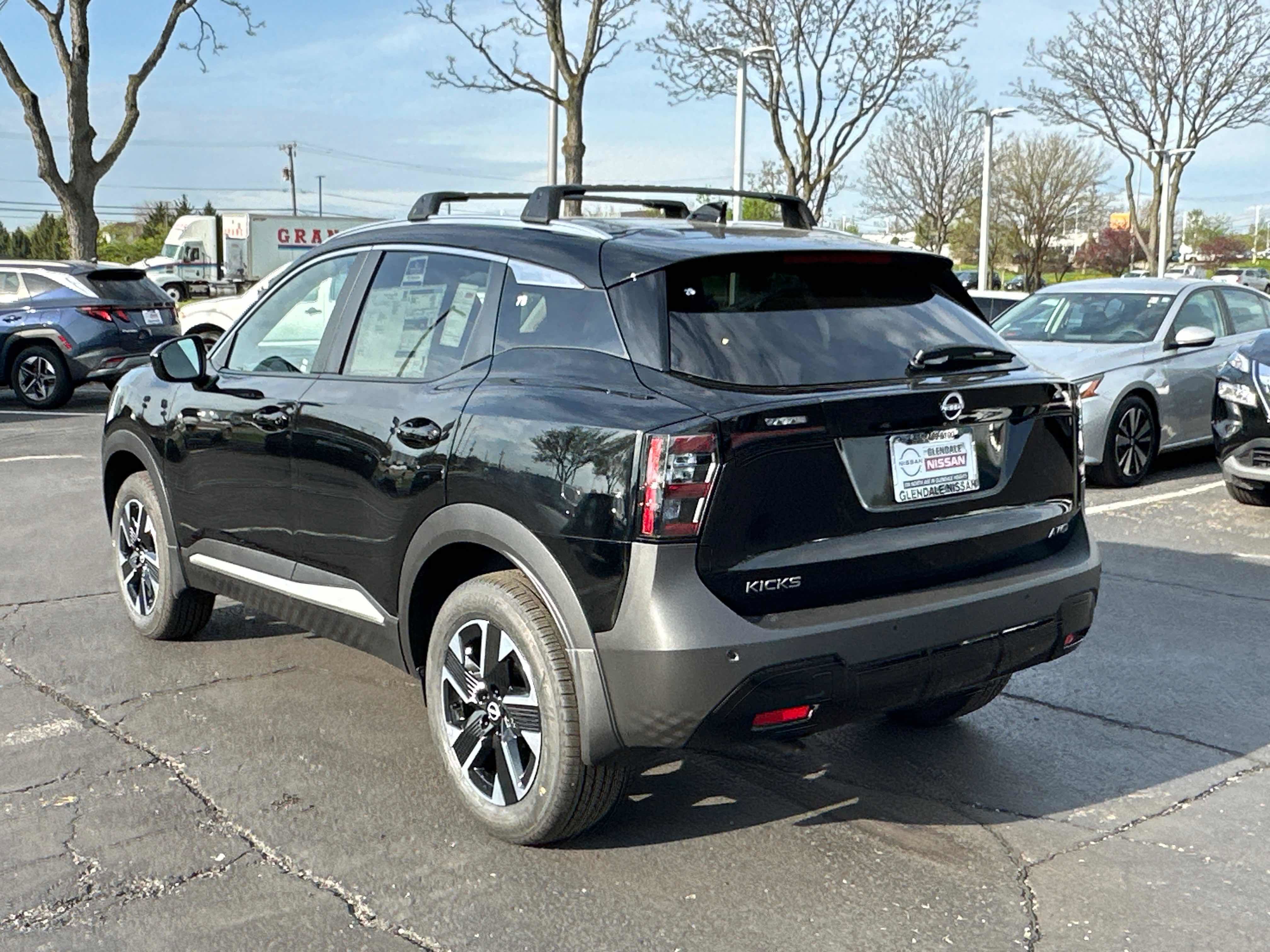 New 2026 Nissan Kicks SV w/ Cold Weather Package AWD/4WD image 5