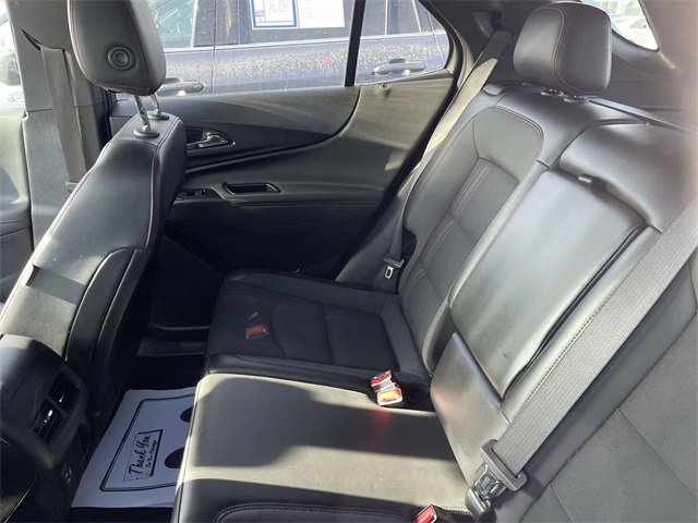 Used 2022 Chevrolet Equinox RS w/ Infotainment Package image 6