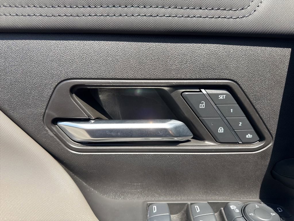 Used 2025 GMC Hummer EV 3X AWD/4WD image 11