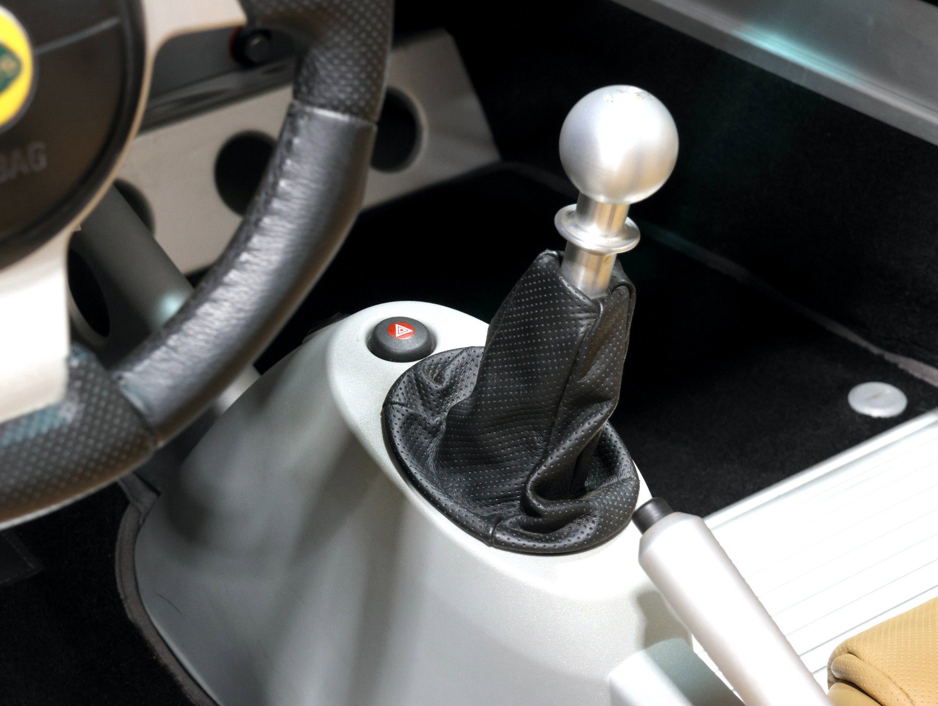 Used 2005 Lotus Elise image 14