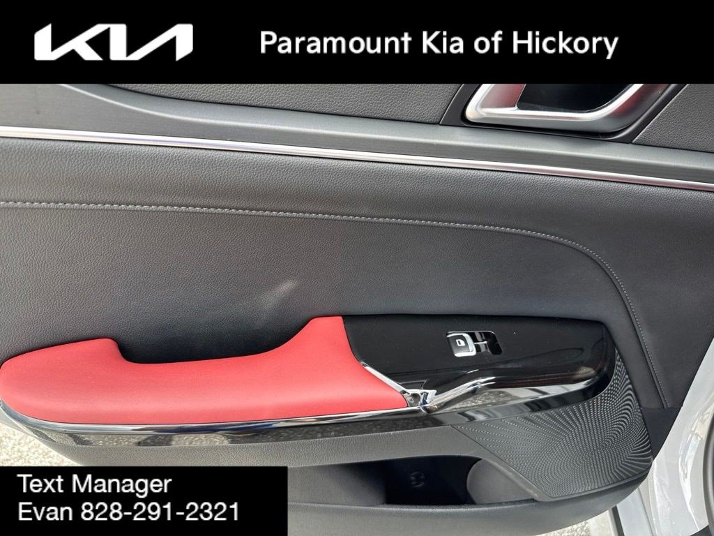 Used 2025 Kia K5 GT-Line w/ GT-Line Premium Package FWD image 12