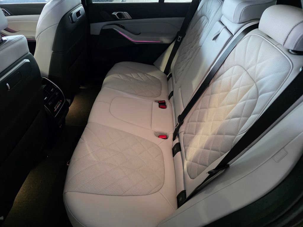 New 2026 BMW X5 sDrive40i RWD image 12