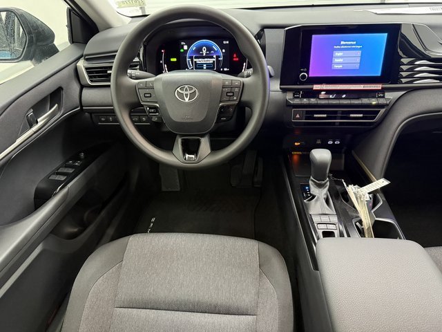New 2026 Toyota Camry LE w/ Convenience Package image 32