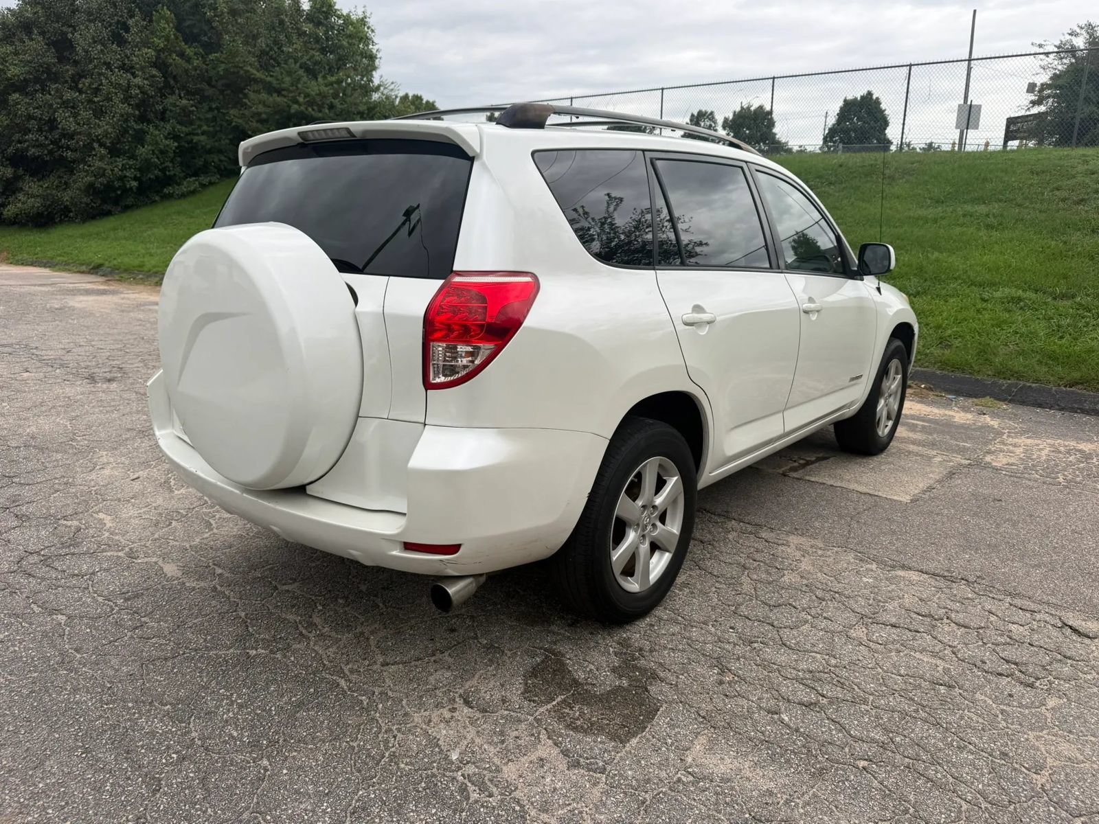 Used 2008 Toyota RAV4 Limited FWD image 6