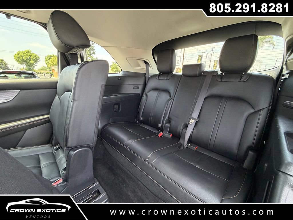 Used 2025 Mercedes-Benz GLS 450 4MATIC image 24