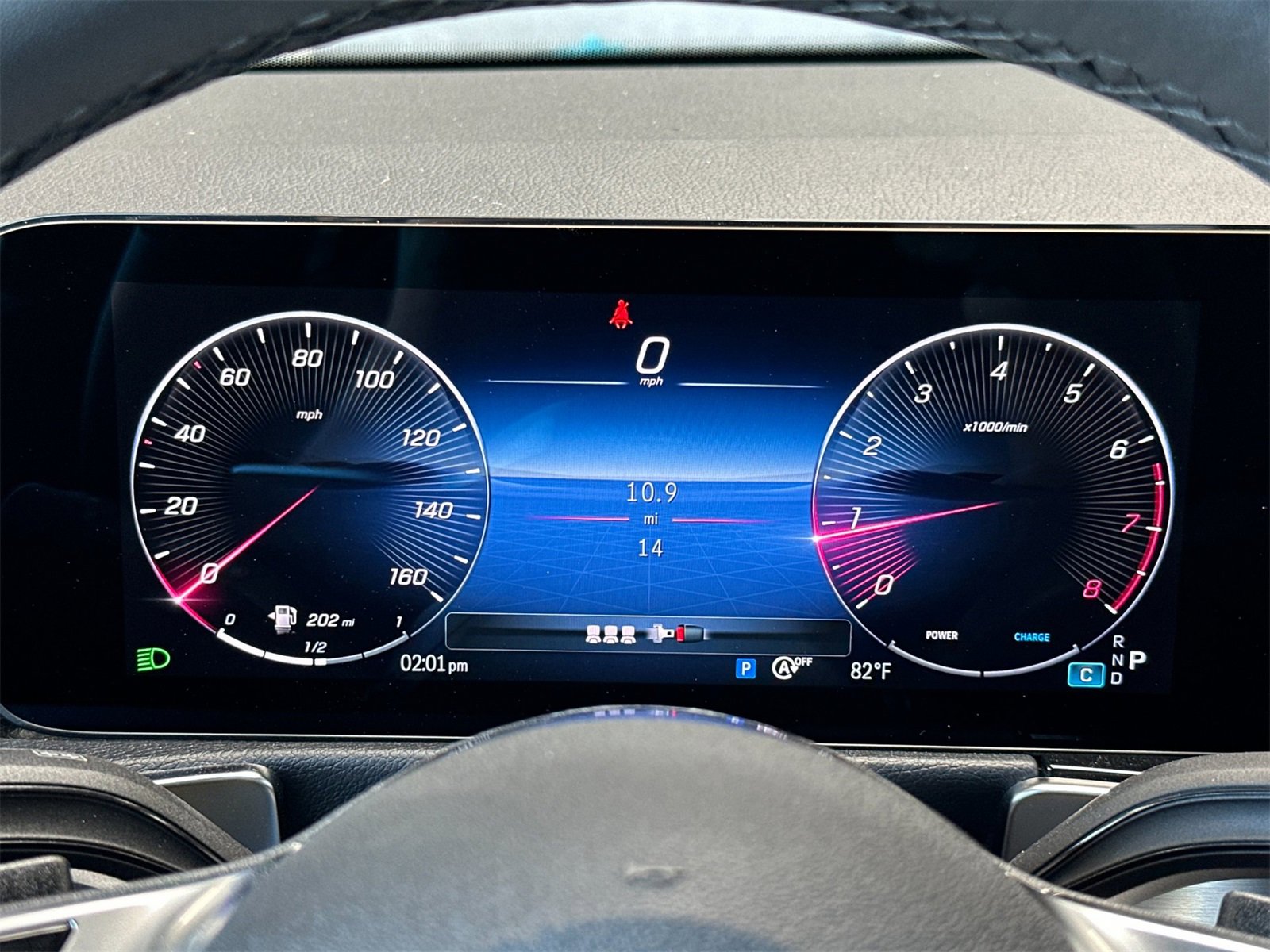 New 2025 Mercedes-Benz GLB 250 4MATIC image 27