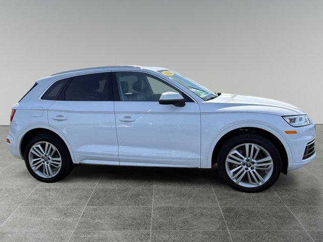 Used 2020 Audi Q5 2.0T Premium Plus w/ Premium Plus Package AWD/4WD image 6