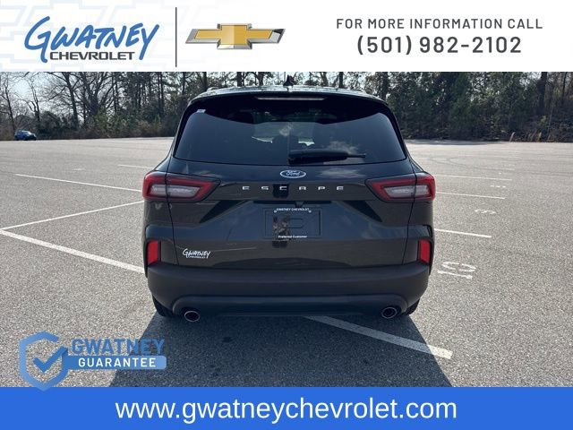 Used 2025 Ford Escape ST-Line FWD image 6