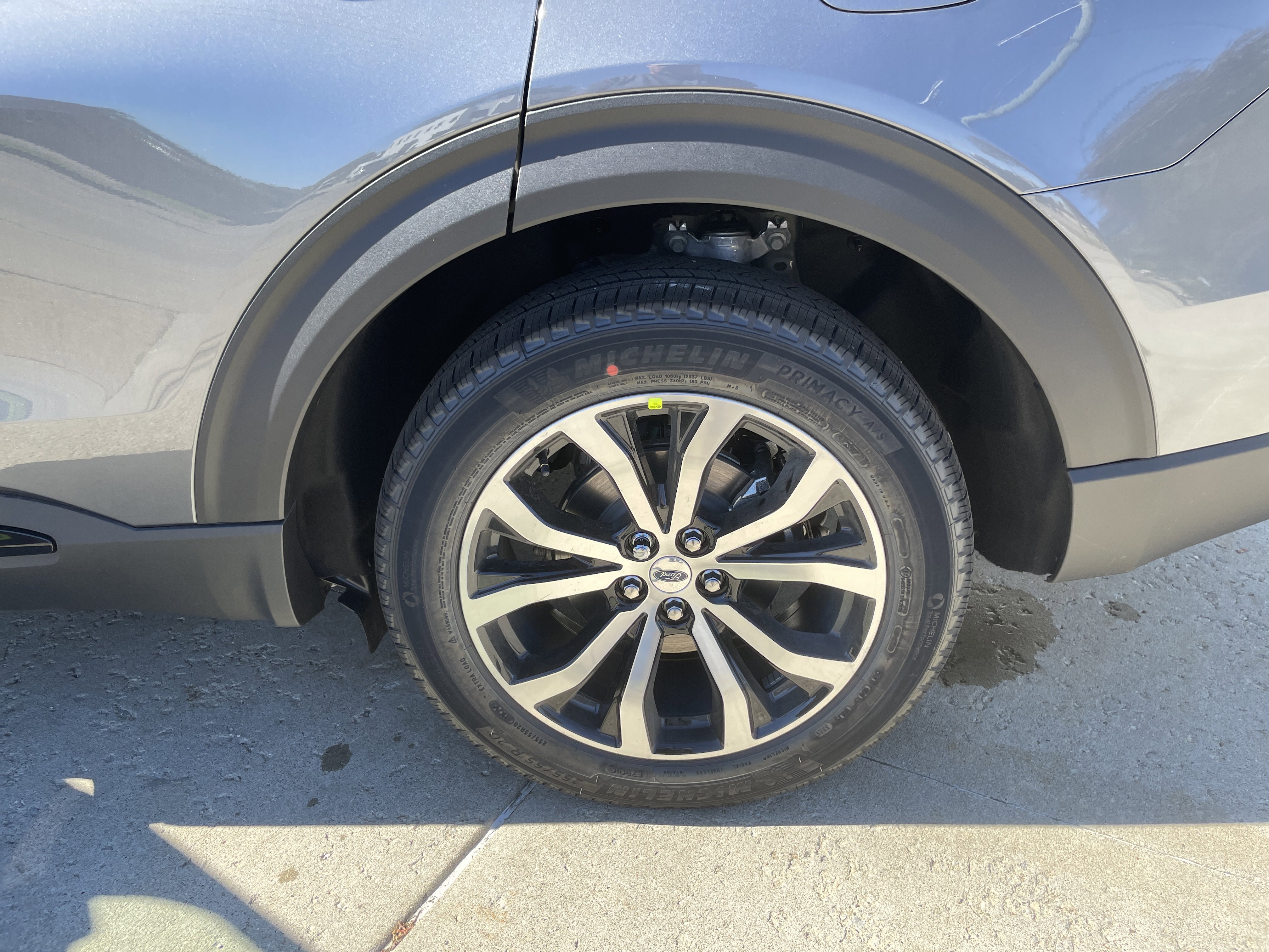 New 2026 Ford Explorer ST-Line image 13