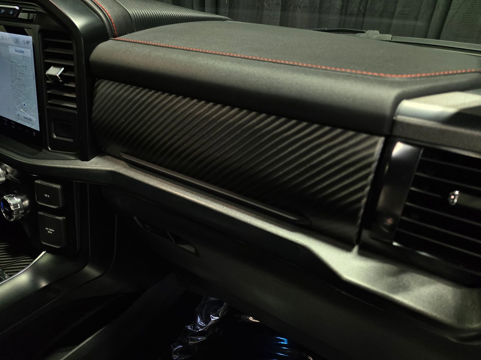 Used 2024 Ford F150 Raptor AWD/4WD image 19