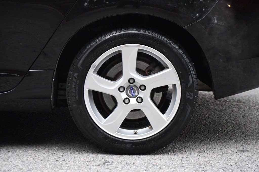 Used 2013 Volvo S60 T5 image 13