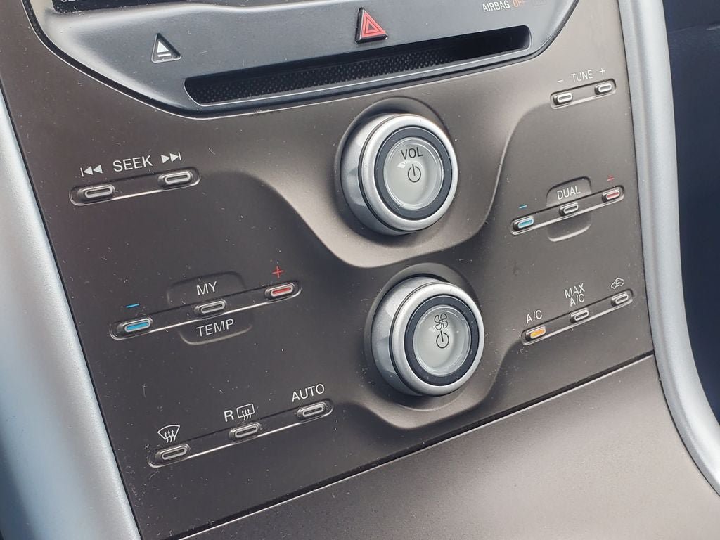 Used 2013 Ford Edge SEL FWD image 18