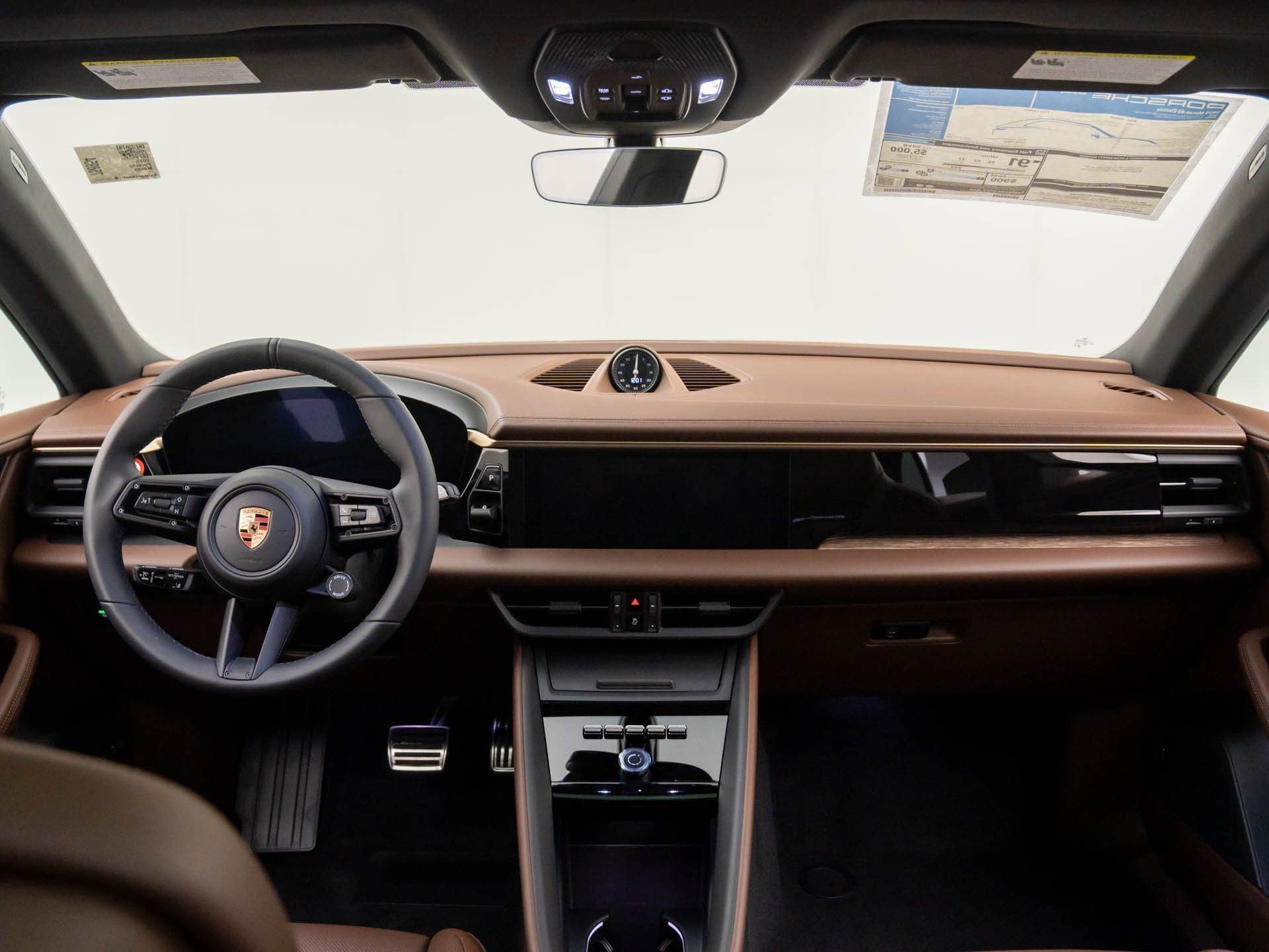 New 2025 Porsche Macan 4S Electric image 11