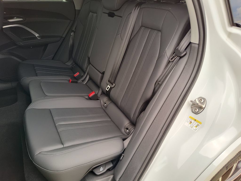 New 2026 Audi Q5 Premium Plus AWD/4WD image 15