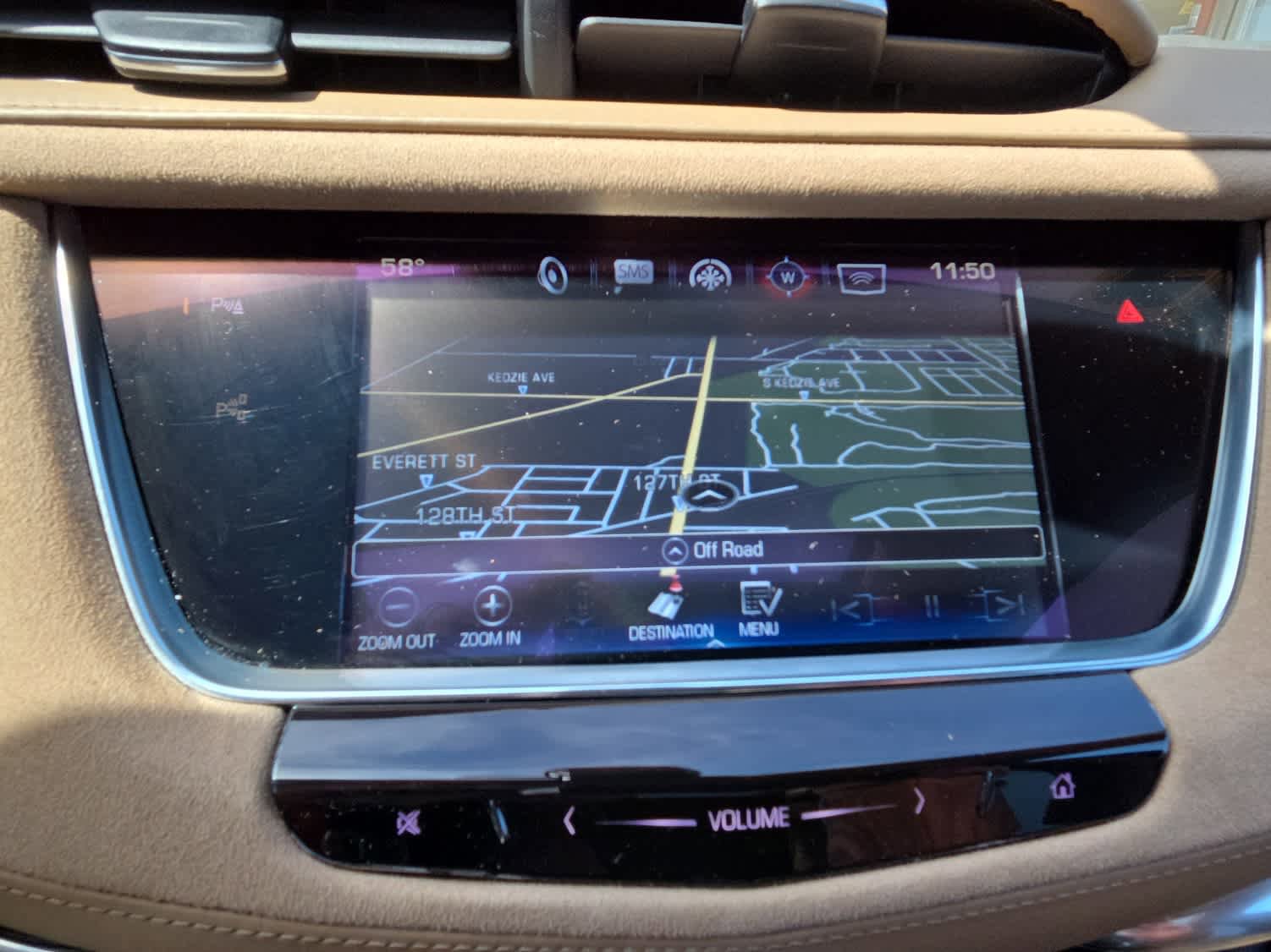 Used 2017 Cadillac XT5 Platinum image 25