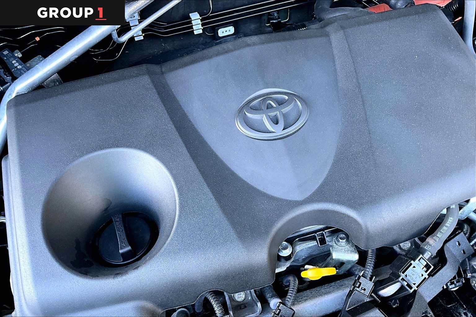 Used 2023 Toyota Venza LE AWD/4WD image 30