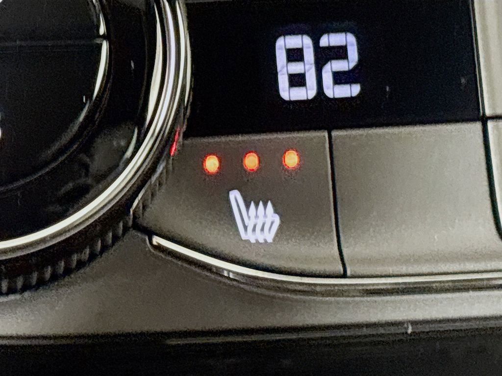 Used 2025 Buick Envista Sport Touring w/ Convenience I Package image 21