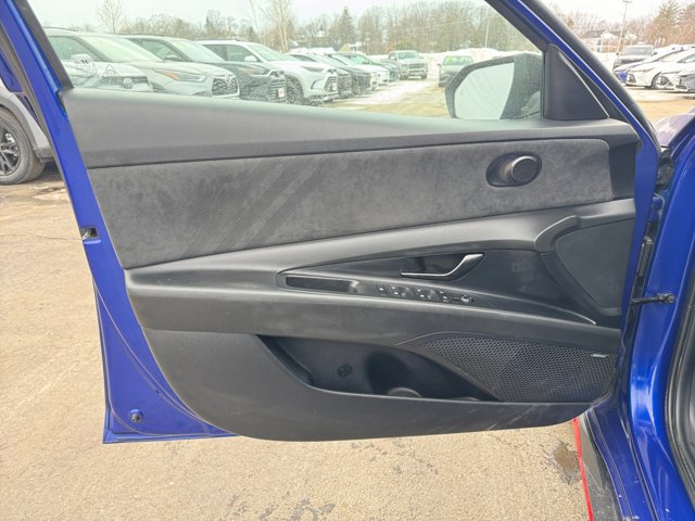 Certified 2023 Hyundai Elantra N image 21