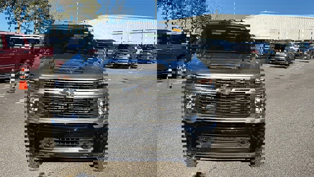 Certified 2024 Chevrolet Silverado 2500 Custom w/ Custom Convenience Package image 2