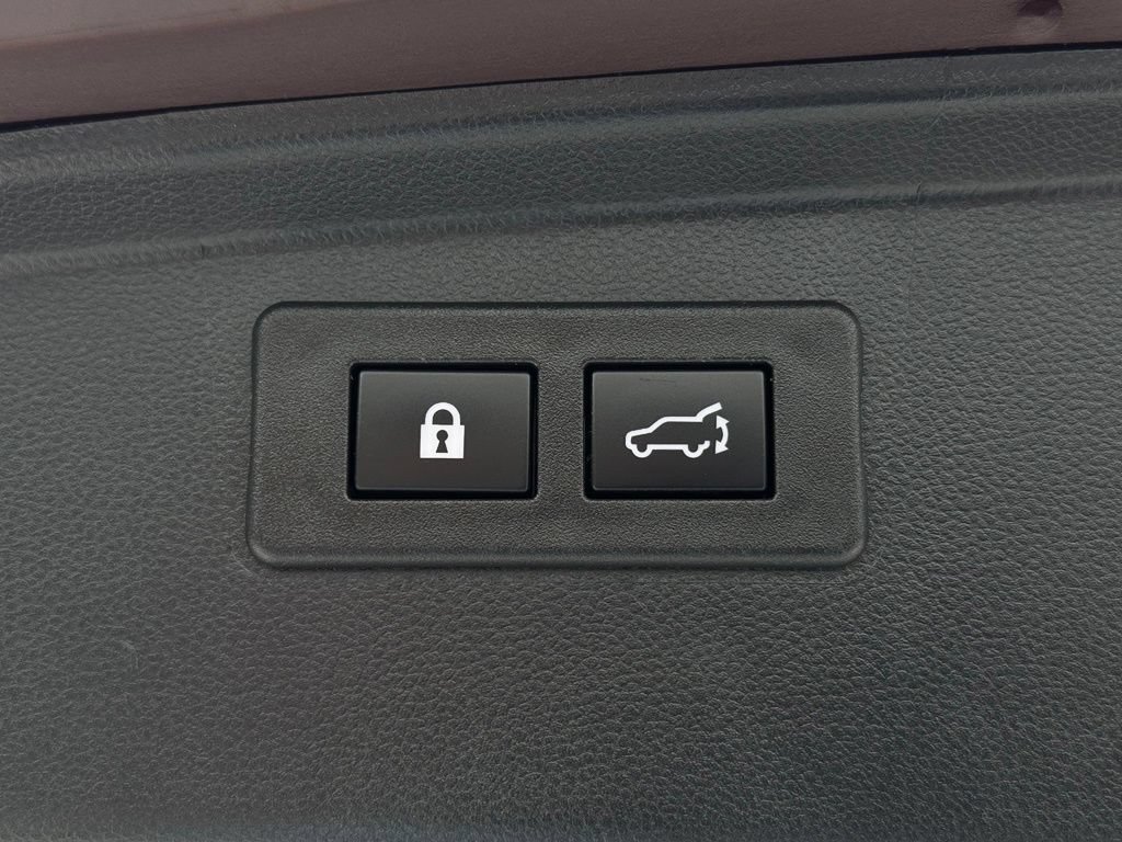 Used 2023 Subaru Outback Touring XT AWD/4WD image 19