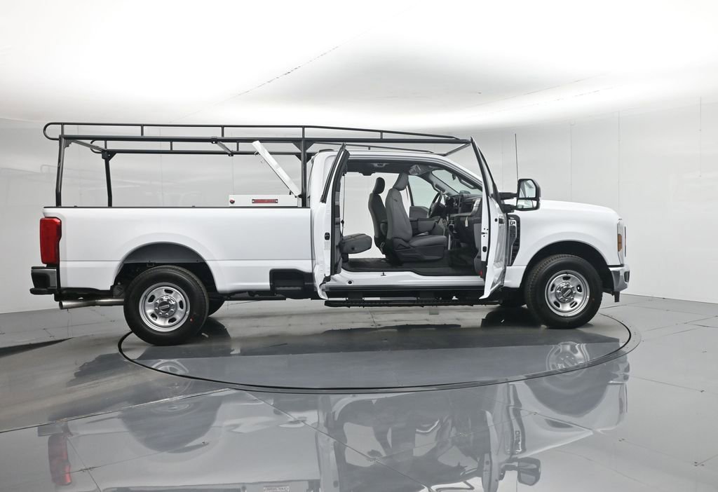 New 2026 Ford F350 XL w/ XL Driver Assist Package image 4