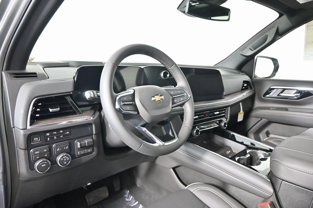 New 2026 Chevrolet Suburban Premier w/ Sun And Tow Package image 24