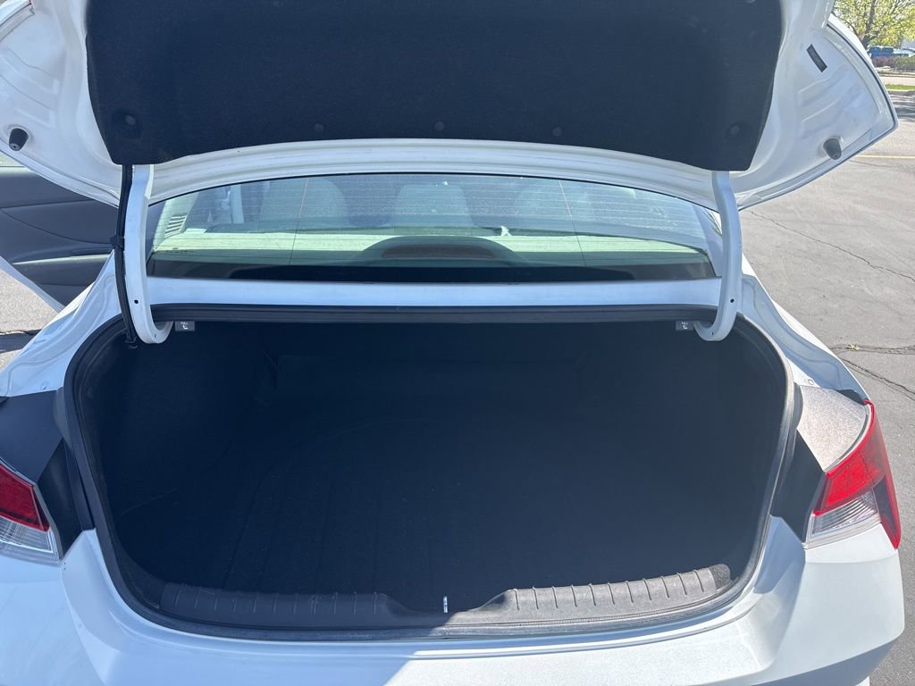 Used 2021 Hyundai Elantra SEL FWD image 8