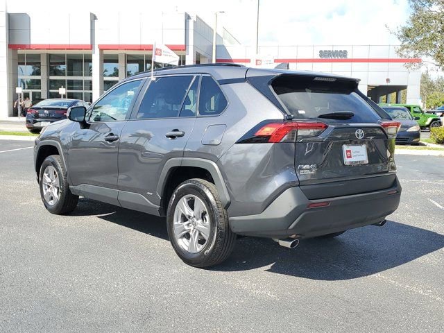 Used 2025 Toyota RAV4 XLE image 4