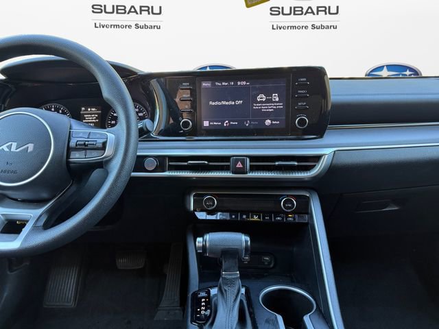 Used 2022 Kia K5 LXS image 12