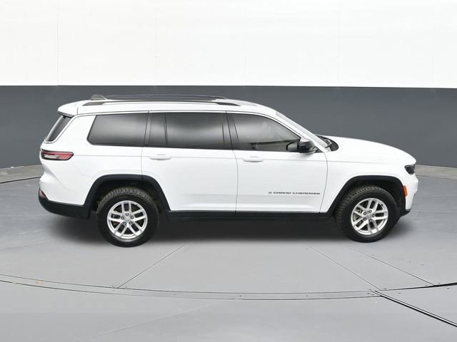 Used 2022 Jeep Grand Cherokee L Laredo w/ Luxury Tech Group I image 60