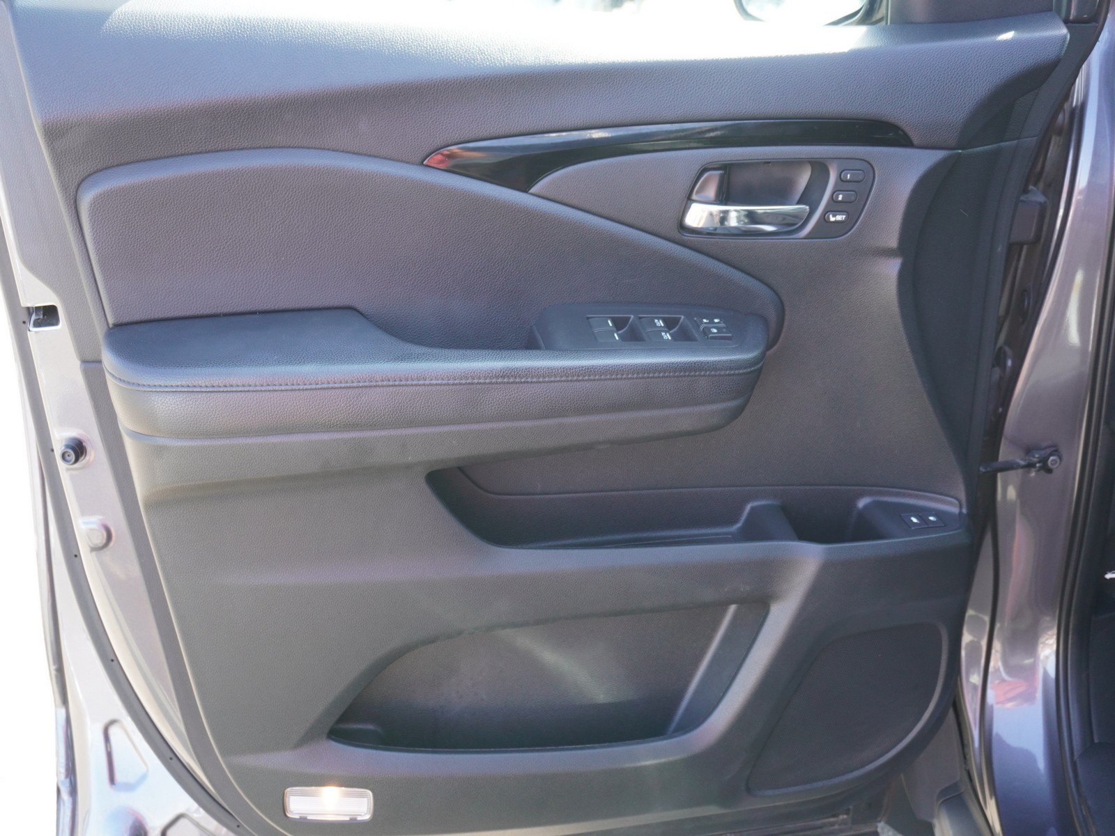 Used 2018 Honda Pilot Touring image 21