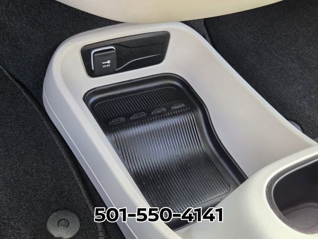 Used 2024 Chrysler Pacifica Touring-L image 28