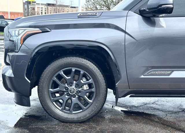 Used 2024 Toyota Sequoia Platinum image 8