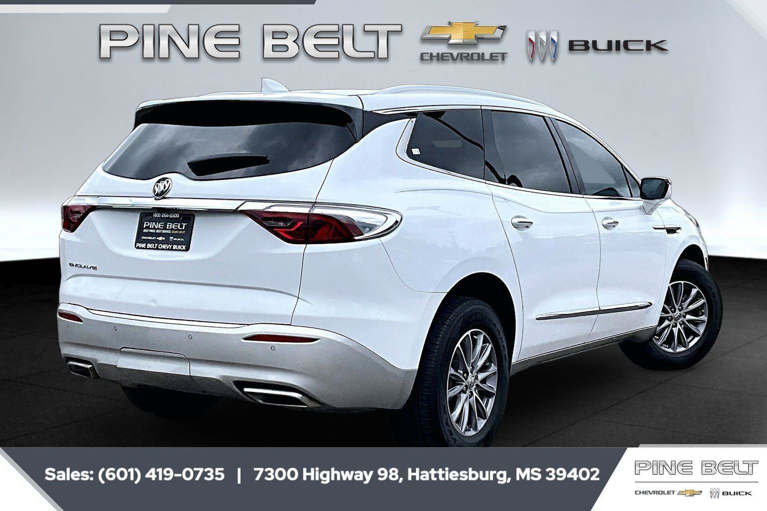 Used 2023 Buick Enclave Essence FWD image 11