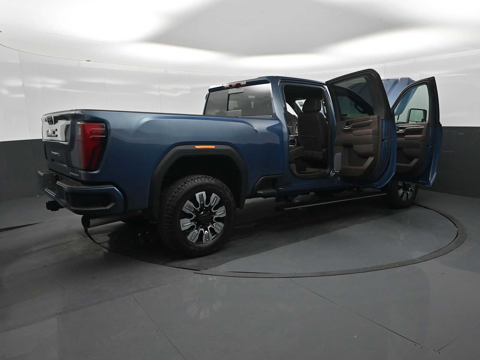 New 2026 GMC Sierra 2500 Denali w/ Denali Reserve Package image 42