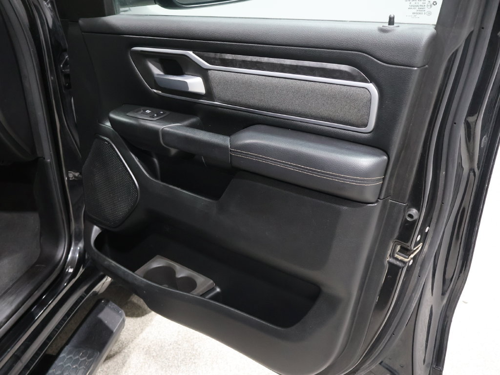 Used 2020 RAM 1500 Big Horn AWD/4WD image 24