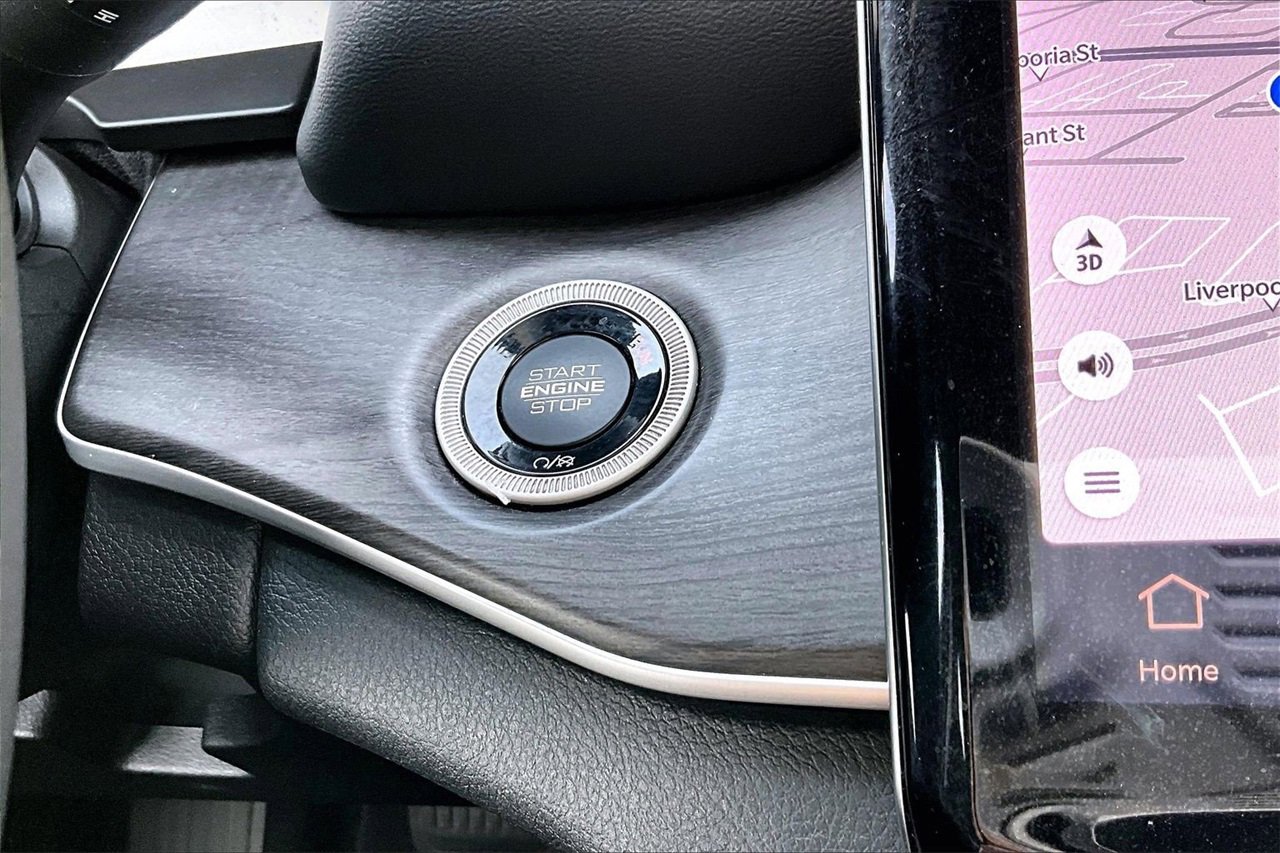 Certified 2022 Jeep Grand Cherokee L Limited image 29