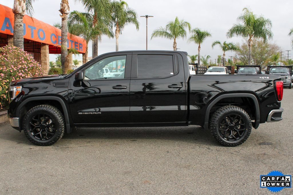 Used 2021 GMC Sierra 1500 4x4 Crew Cab w/ Sierra Value Package image 5