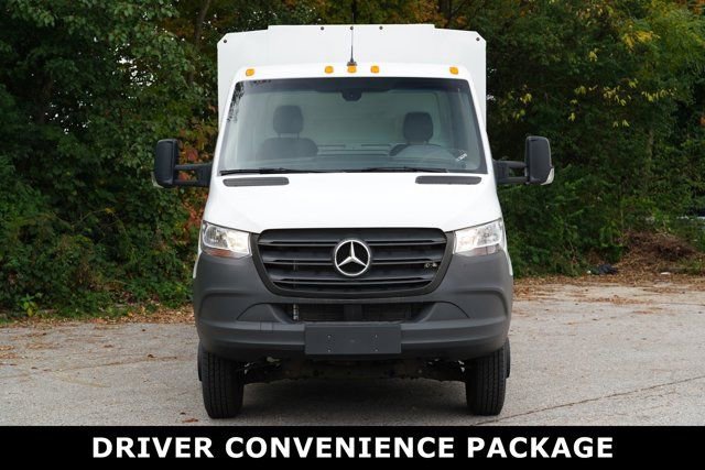 New 2023 Mercedes-Benz Sprinter 4500 image 2