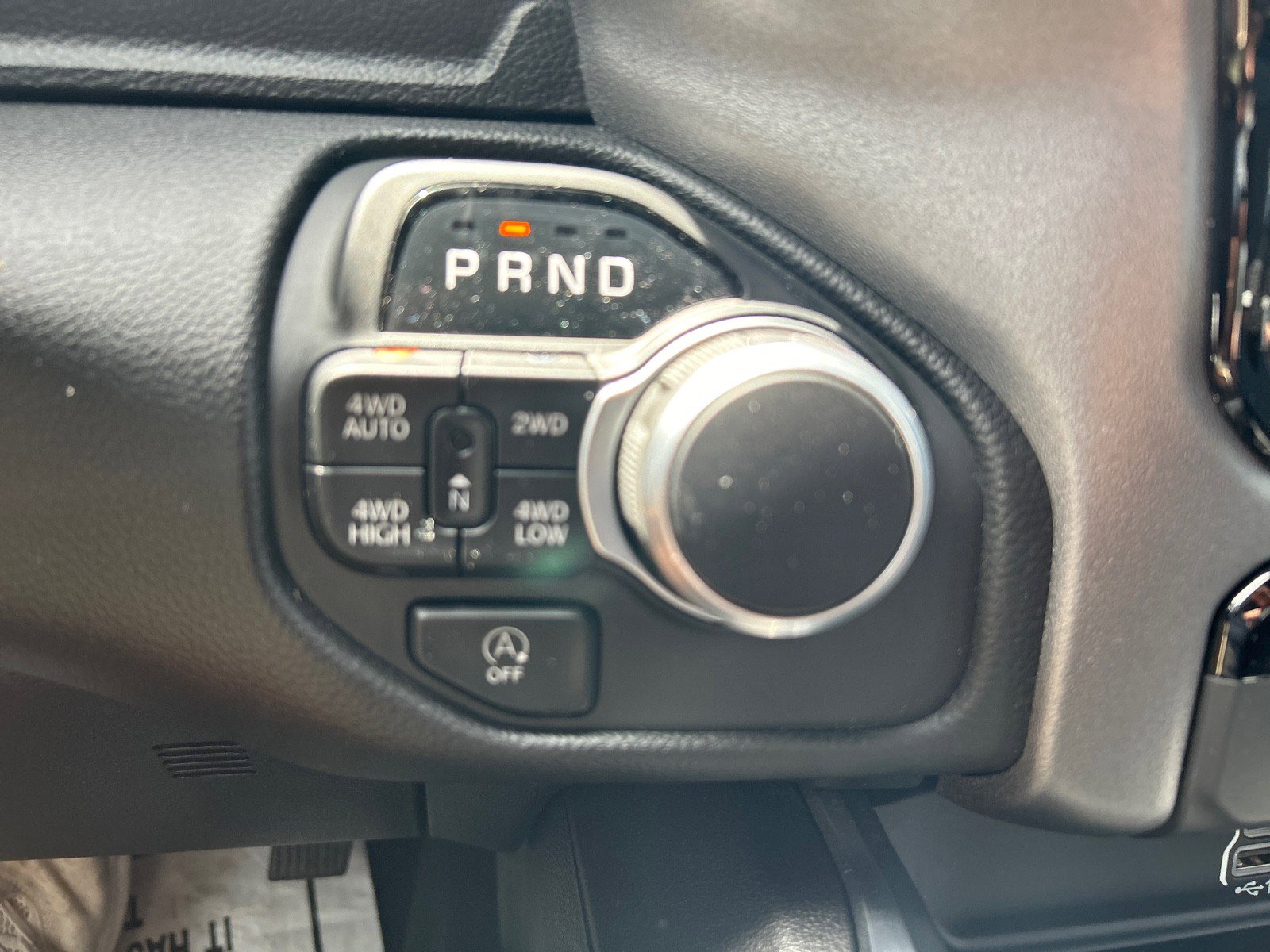 Used 2025 RAM 1500 Big Horn AWD/4WD image 12