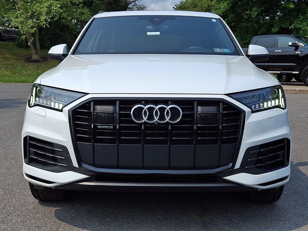 Used 2024 Audi Q7 3.0T Prestige AWD/4WD image 5