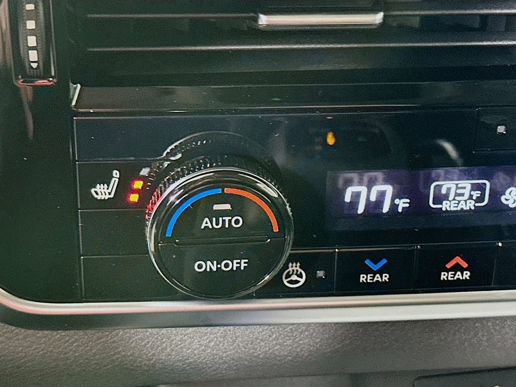 New 2026 Nissan Rogue Platinum image 28