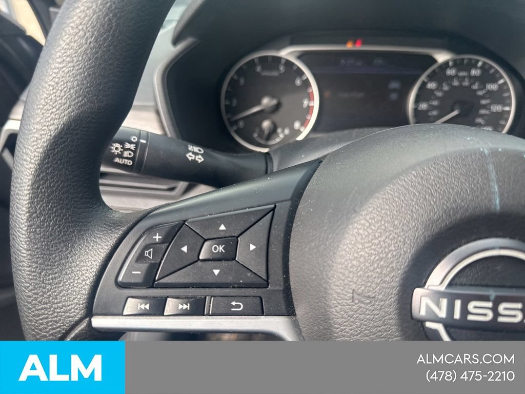 Used 2025 Nissan Altima 2.5 SV FWD image 21