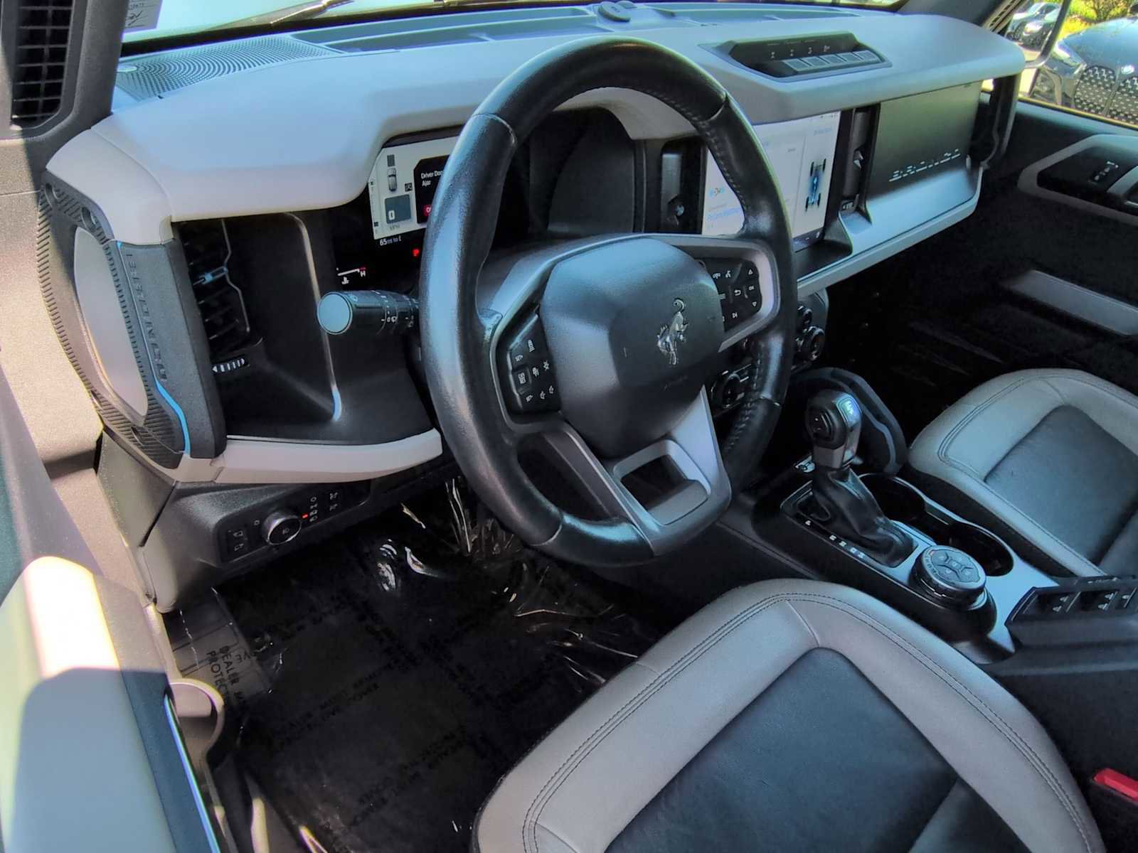 Used 2022 Ford Bronco Wildtrak AWD/4WD image 10