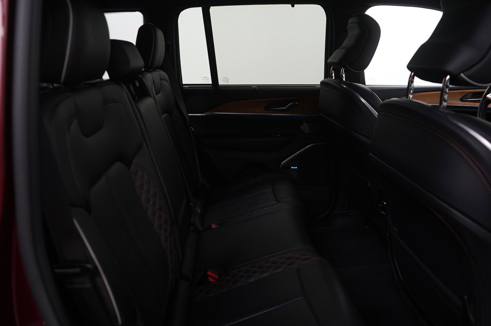 Used 2022 Jeep Grand Cherokee Summit image 12